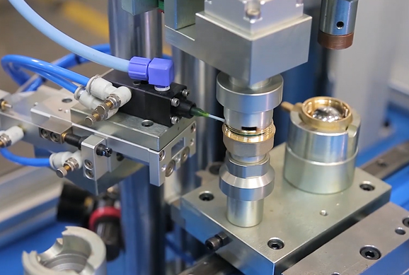 装配车间自动化设备